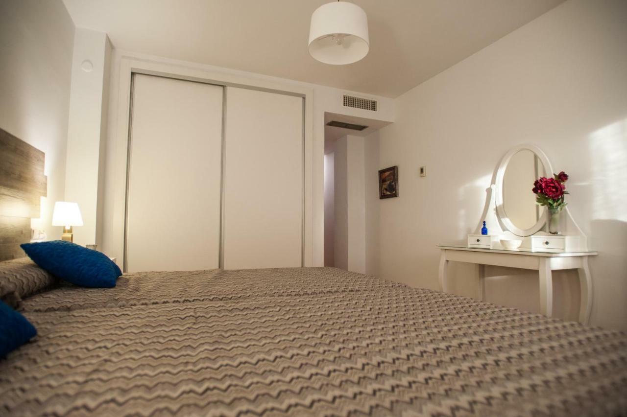 Apartament Luxury Maestranza Donkey Sewilla Zewnętrze zdjęcie